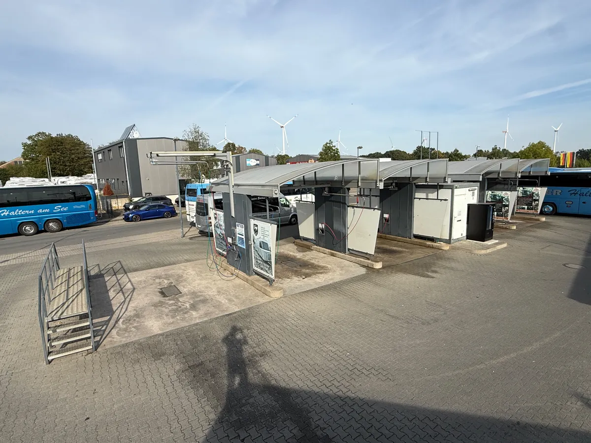 Blick über die SB-Waschboxen in Haltern am See